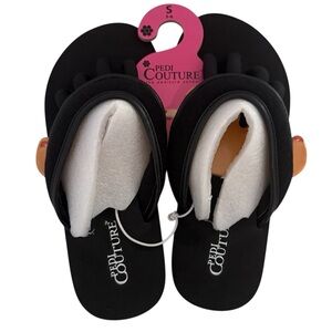Pedi Couture Black Pedicure Flip Flop Sandals, size Small 5-6 NWT